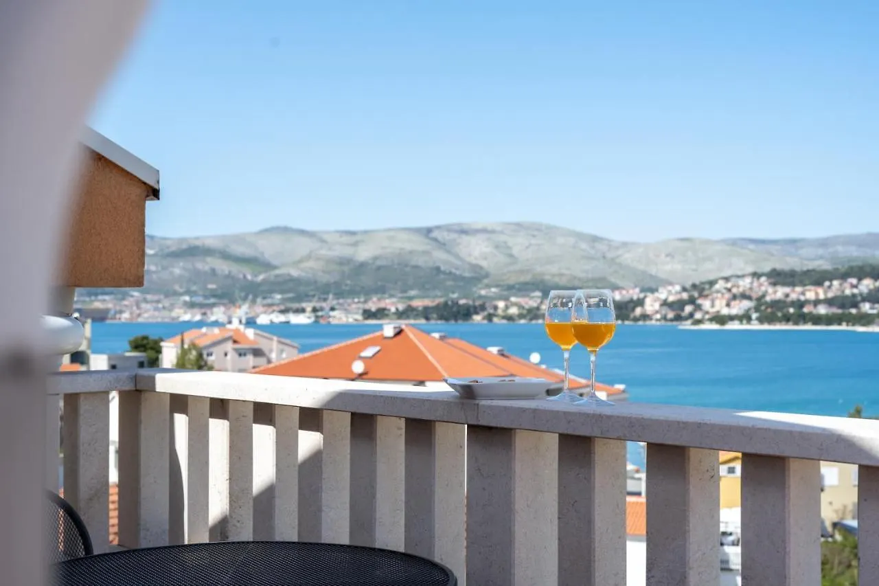 Dalmatia Apartments Ciovo contacts